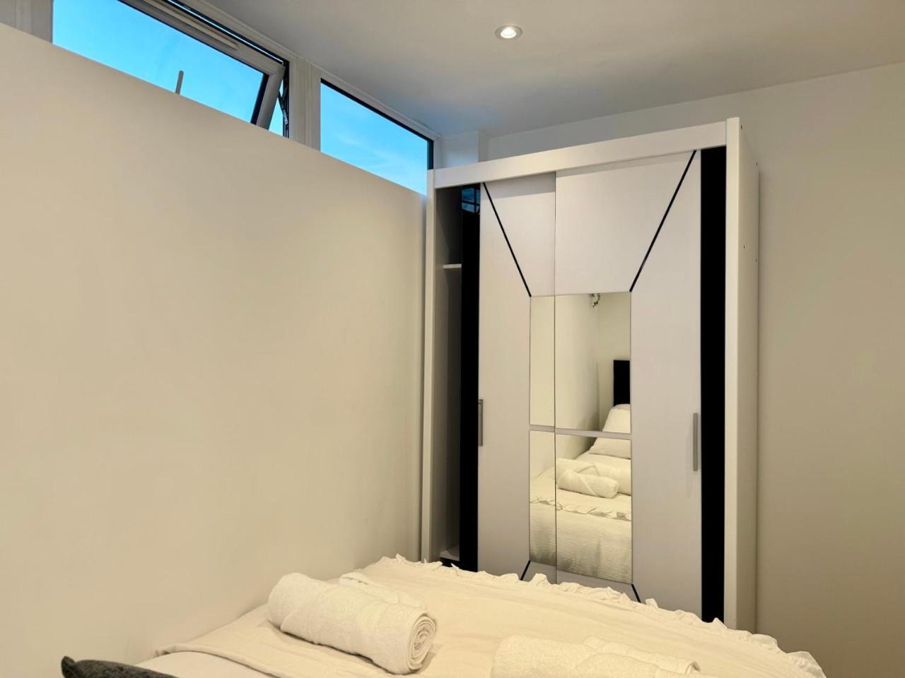 Luxury 2 Bedroom Apartment In Central Croydon With Free Parking Εξωτερικό φωτογραφία