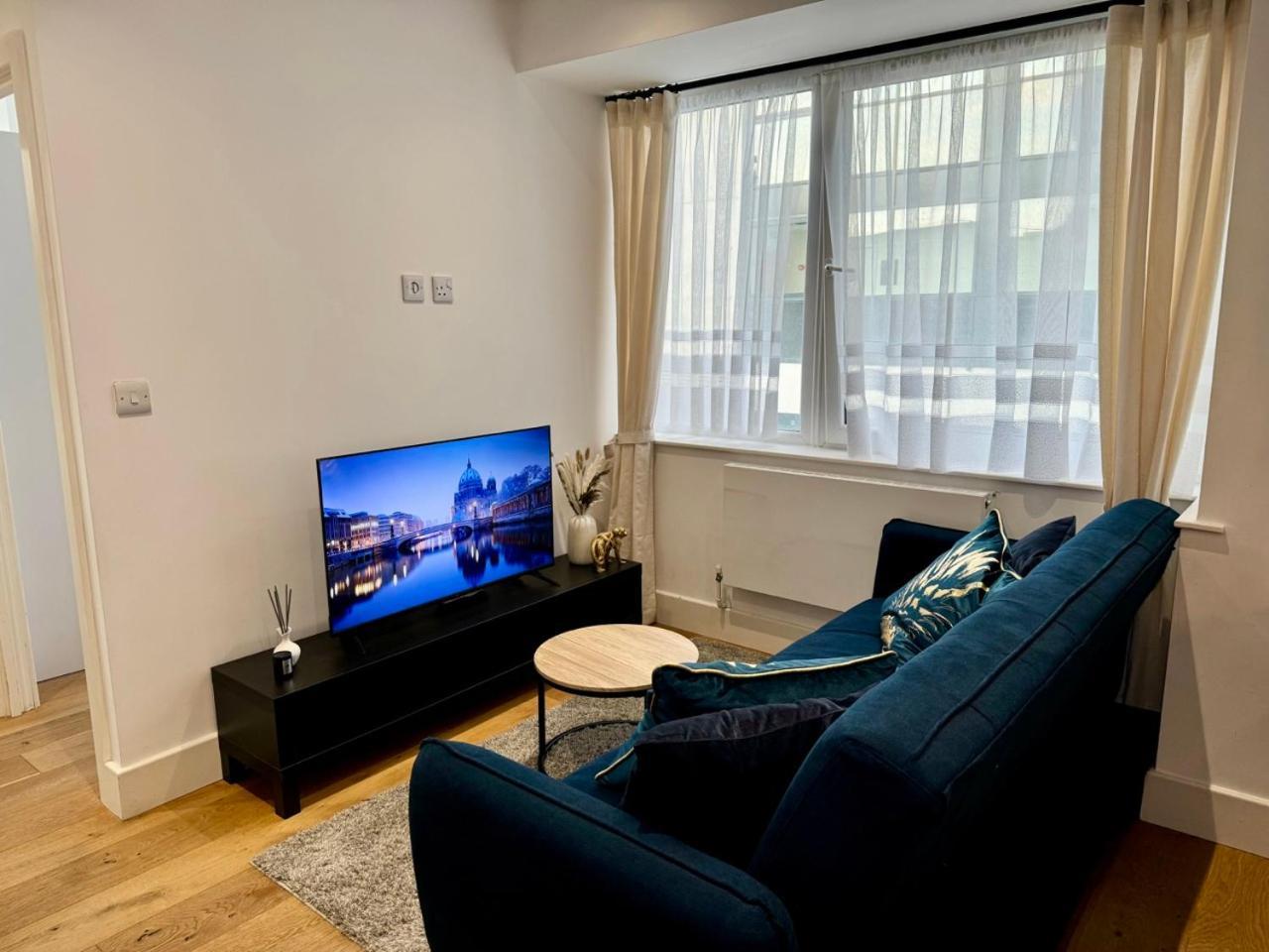 Luxury 2 Bedroom Apartment In Central Croydon With Free Parking Εξωτερικό φωτογραφία