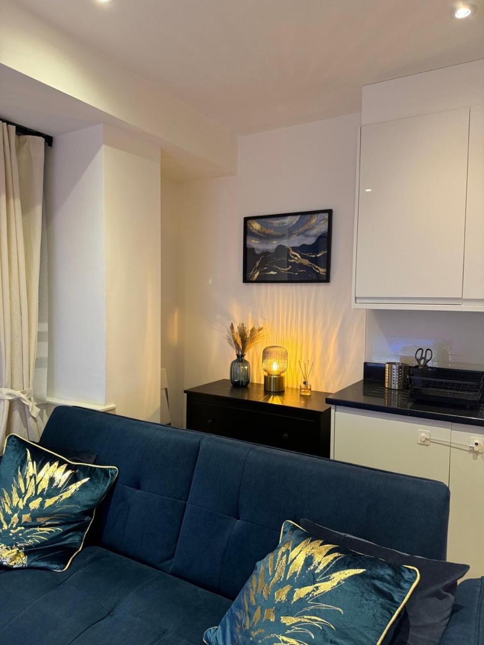 Luxury 2 Bedroom Apartment In Central Croydon With Free Parking Εξωτερικό φωτογραφία