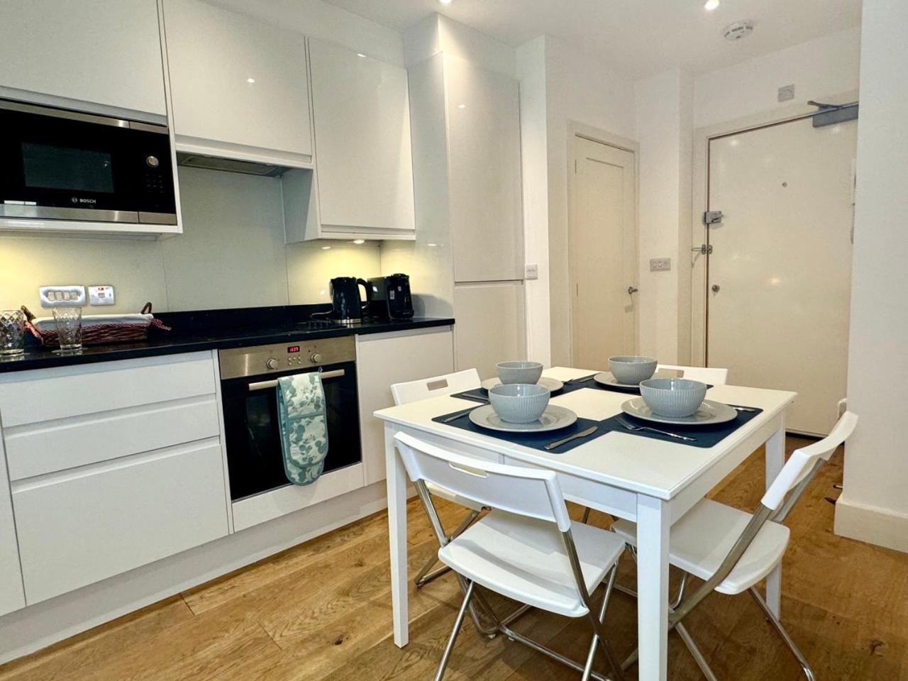 Luxury 2 Bedroom Apartment In Central Croydon With Free Parking Εξωτερικό φωτογραφία