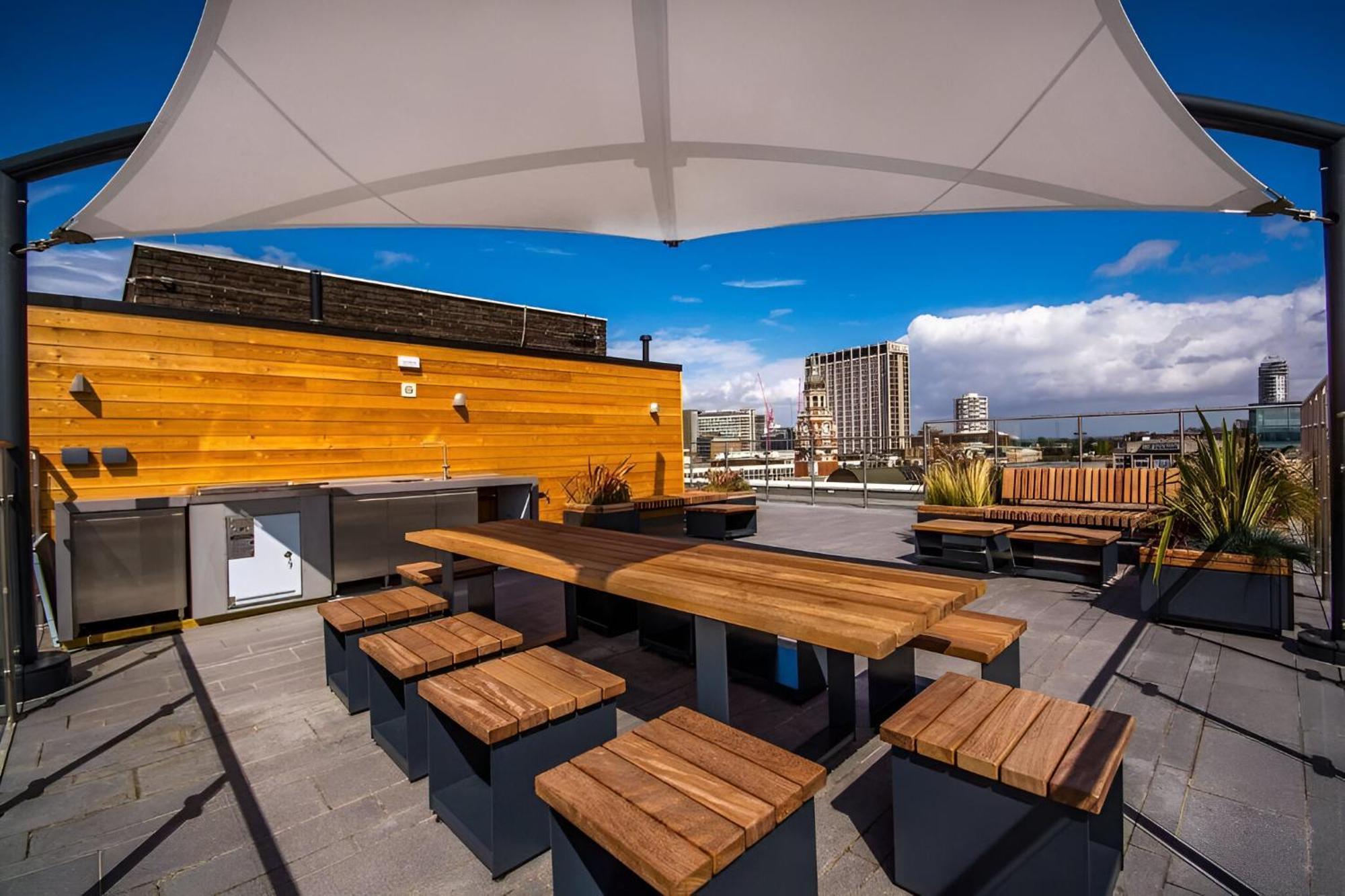 Luxury 2 Bedroom Apartment In Central Croydon With Free Parking Εξωτερικό φωτογραφία